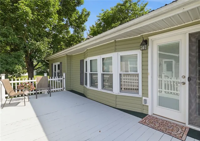 Photo 3 of Manufactured home for sale at 6349 Murphy Dr, Victor, NY 14564 | MLS# R1702191 | Listing updated on 2026-09-06