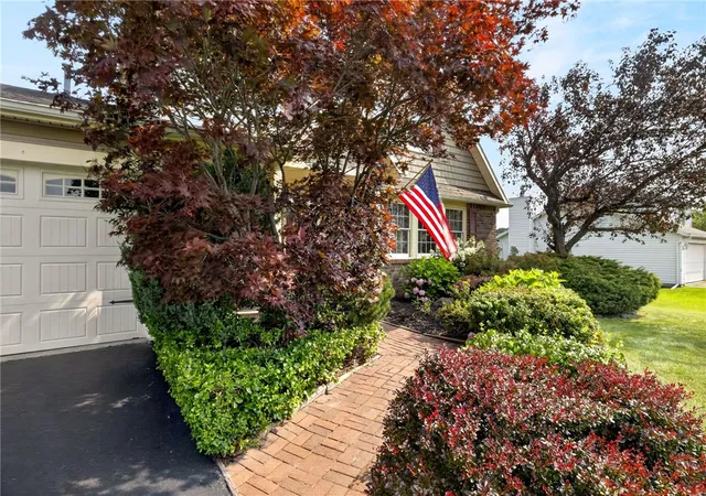 Photo 3 of Sale Pending at 16 Hillcrest Dr, Hamlin, NY 14464 | MLS# R1702569 | Listing updated on 2026-08-19