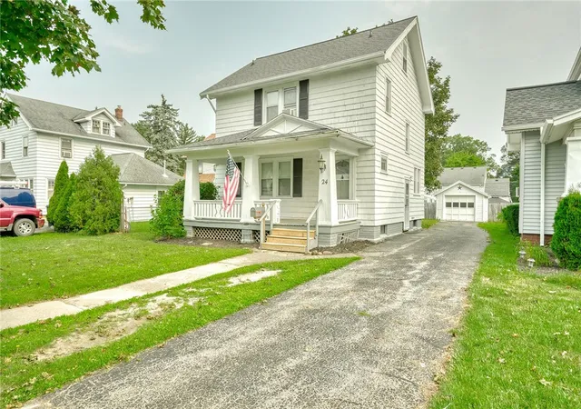 Photo 2 of Sale Pending at 24 Garford Rd, Rochester, NY 14622 | MLS# R1702664 | Listing updated on 2026-08-07