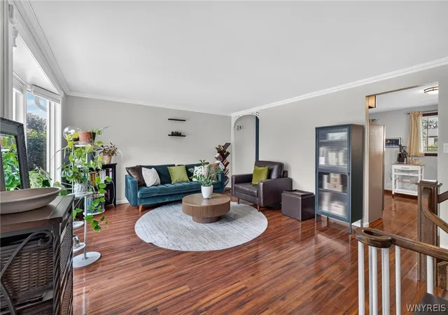 Photo 4 of Sale Pending at 76 Woodgate Dr, Buffalo, NY 14227 | MLS# B1701401 | Listing updated on 2026-08-11