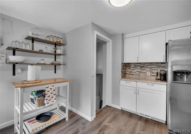 Photo 3 of Sale Pending at 401 Lamarck Dr, Buffalo, NY 14225 | MLS# B1702248 | Listing updated on 2026-08-06