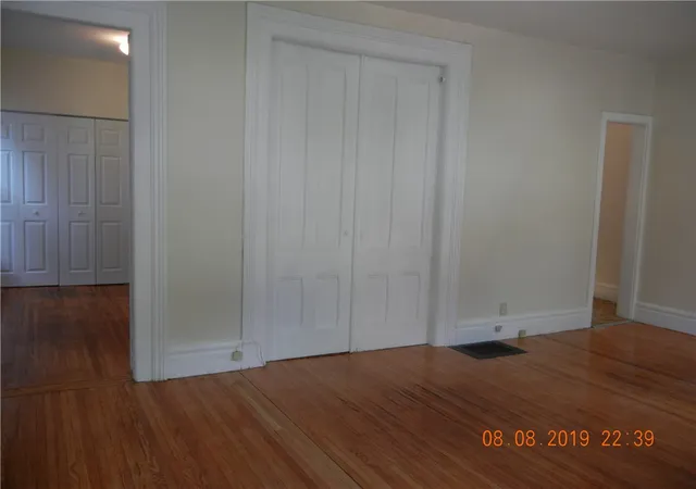 Photo 3 of Sale Pending at 526 Meigs St, Rochester, NY 14607 | MLS# R1701766 | Listing updated on 2026-08-05