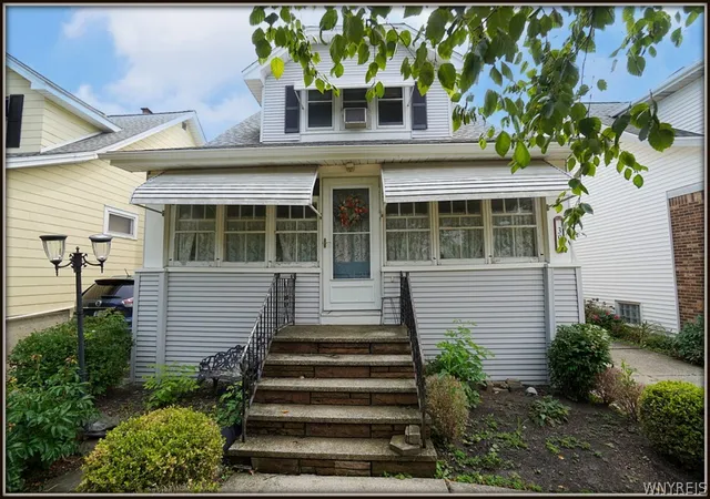 Photo 1 of Sale Pending at 305 Norwalk Ave, Buffalo, NY 14216 | MLS# B1702678 | Listing updated on 2026-08-18