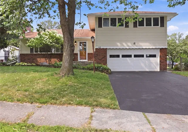 Photo 1 of Sale Pending at 110 Highview Dr, Rochester, NY 14609 | MLS# R1702474 | Listing updated on 2026-08-08