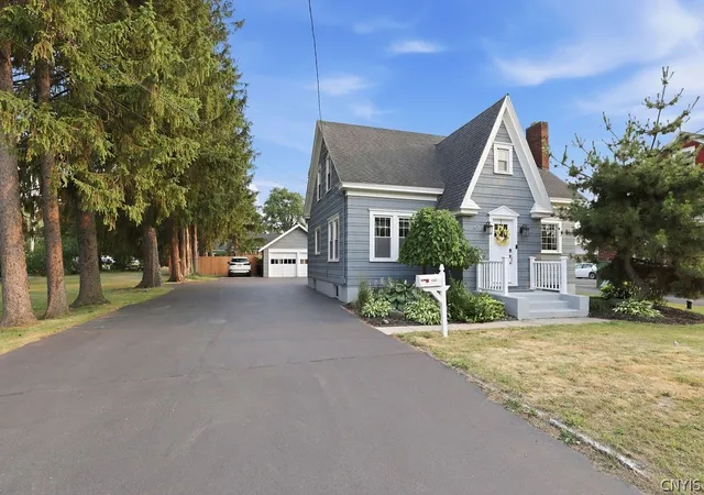 Photo 1 of Sale Pending at 5280 W Taft Rd, Syracuse, NY 13212 | MLS# S1702369 | Listing updated on 2026-08-08