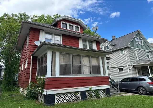 Photo 1 of Sale Pending at 262 Sawyer St, Rochester, NY 14619 | MLS# R1701145 | Listing updated on 2026-08-25