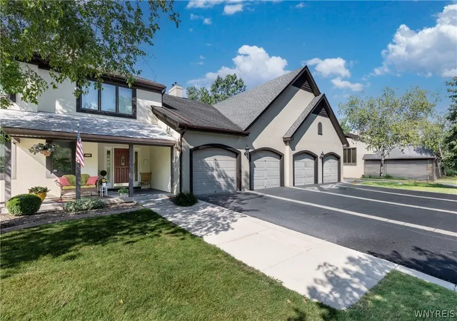 Photo 3 of Sale Pending at 680 Northridge Dr #205, Lewiston, NY 14092 | MLS# B1697076 | Listing updated on 2026-09-15