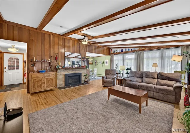 Photo 3 of Sale Pending at 4497 Gentwood Dr, Buffalo, NY 14221 | MLS# B1702936 | Listing updated on 2026-08-08