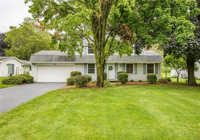 Photo 1 of Sale Pending at 16 S Ridge Trl, Fairport, NY 14450 | MLS# R1695777 | Listing updated on 2026-08-06