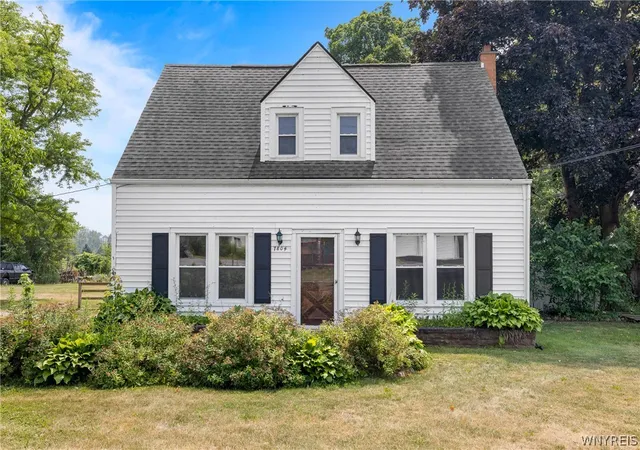 Photo 1 of Sale Pending at 7804 Ridge Rd, Gasport, NY 14067 | MLS# B1703018 | Listing updated on 2026-08-05