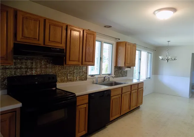Photo 3 of Sale Pending at 7725 County Rd 42, Victor, NY 14564 | MLS# R1702304 | Listing updated on 2026-08-12