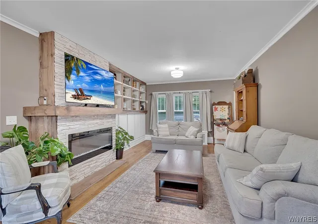 Photo 2 of Single family home for sale at 182 Euclid Ave, Jamestown, NY 14701 | MLS# B1701111 | Listing updated on 2026-09-08