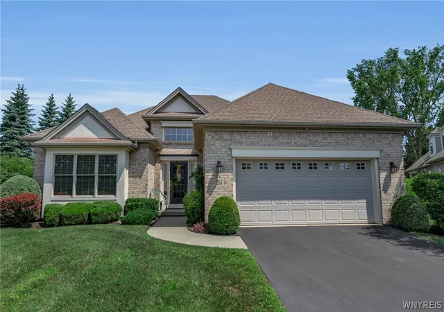 Photo 2 of Sale Pending at 267 Lord Byron Ln, Buffalo, NY 14221 | MLS# B1702310 | Listing updated on 2026-08-11