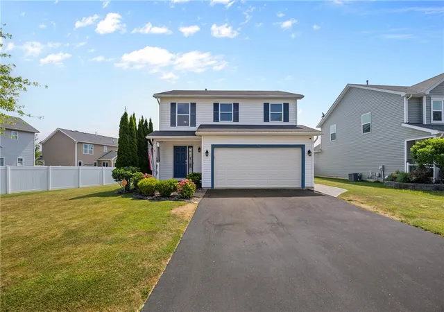 Photo 3 of Sale Pending at 76 Rangers Ct, Rochester, NY 14612 | MLS# R1694306 | Listing updated on 2026-09-04