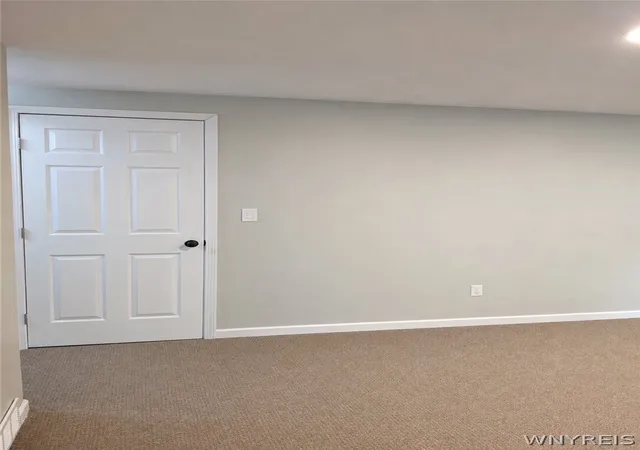 Photo 3 of House for sale at 418 Springville Ave, Buffalo, NY 14226 | MLS# B1702672 | Listing updated on 2026-09-10