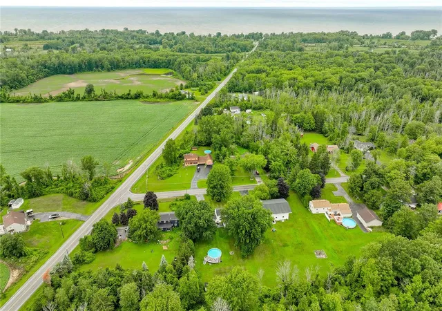 Photo 4 of Sale Pending at 515 Huffer Rd, Hilton, NY 14468 | MLS# R1702587 | Listing updated on 2026-08-07
