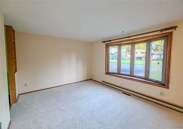 Photo 3 of Single family home for sale at 8059 Spruce Hl Dr, Clay, NY 13041 | MLS# S1702177 | Listing updated on 2026-09-13