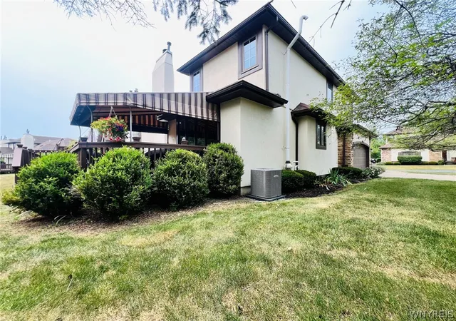 Photo 1 of Sale Pending at 10 Pinegrove Ct, Hamburg, NY 14075 | MLS# B1703025 | Listing updated on 2026-08-18