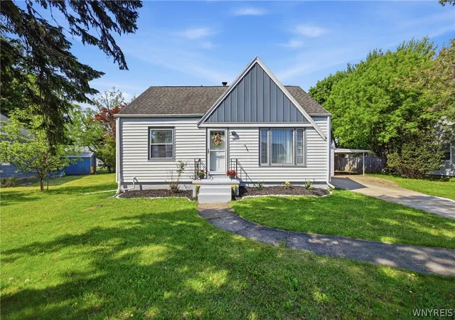 Photo 2 of Single family home for sale at 96 Mayfield Ave, Tonawanda, NY 14150 | MLS# B1703109 | Listing updated on 2026-08-23