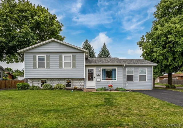 Photo 1 of Sale Pending at 1603 100th Street, Niagara Falls, NY 14304 | MLS# B1702144 | Listing updated on 2026-09-09