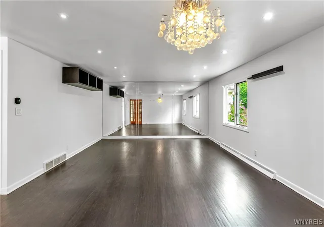 Photo 3 of Sale Pending at 16 Newgate Rd, Buffalo, NY 14226 | MLS# B1701294 | Listing updated on 2026-08-11