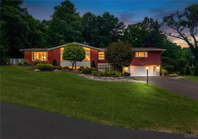 Photo 1 of Sale Pending at 4849 Glenfield Dr, Syracuse, NY 13215 | MLS# S1688831 | Listing updated on 2026-08-09