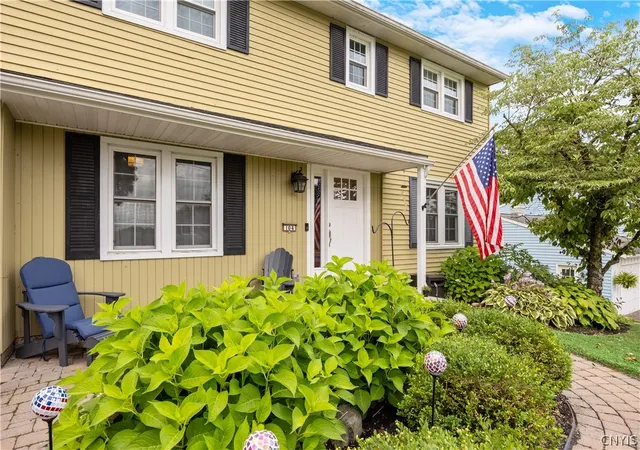 Photo 3 of Sale Pending at 104 W Way, Camillus, NY 13031 | MLS# S1703178 | Listing updated on 2026-08-04