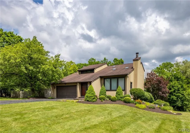 Photo 1 of Sale Pending at 4390 Belleflower Cir, Syracuse, NY 13215 | MLS# S1702518 | Listing updated on 2026-08-31