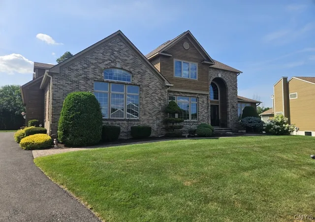 Photo 2 of Single family home for sale at 7705 Foxtail Pines, Liverpool, NY 13090 | MLS# S1703187 | Listing updated on 2026-09-15