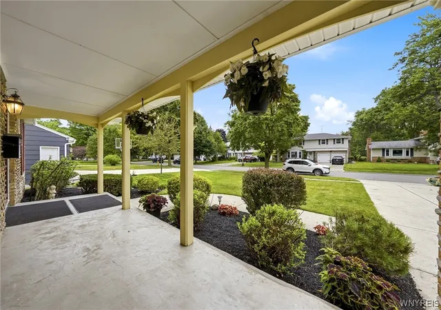 Photo 3 of Single family home for sale at 270 Sherbrooke Ave, Buffalo, NY 14221 | MLS# B1703256 | Listing updated on 2026-08-11