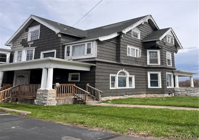 Photo 3 of Multi family home for sale at 1624 W Genesee St, Syracuse, NY 13204 | MLS# S1703360 | Listing updated on 2026-09-03