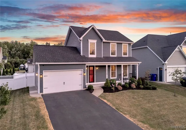 Photo 2 of Sale Pending at 2328 Agassiz Dr, Lake View, NY 14085 | MLS# B1703283 | Listing updated on 2026-09-03