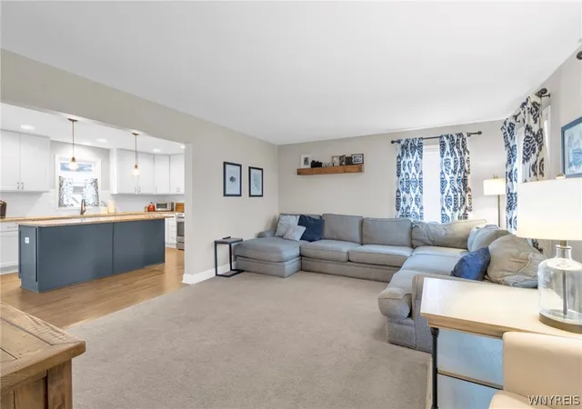Photo 4 of Sale Pending at 2328 Agassiz Dr, Lake View, NY 14085 | MLS# B1703283 | Listing updated on 2026-09-03