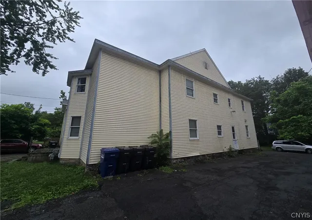 Listing Photo 5 - Condo for sale in building located at 310 Kellogg St, Syracuse, NY 13204