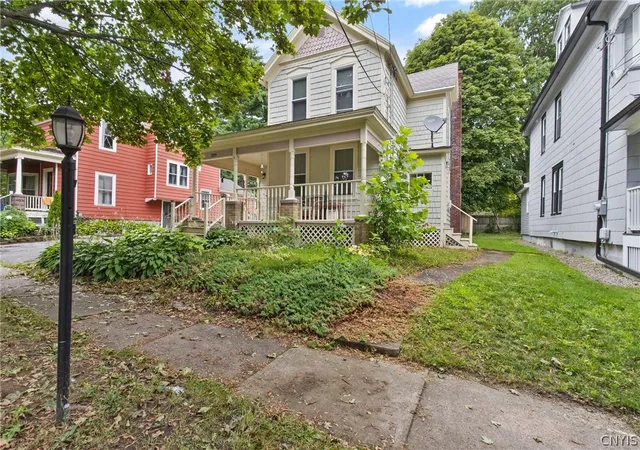 Photo 2 of Single family home for sale at 209 E 7th Street, Oswego, NY 13126 | MLS# S1703119 | Listing updated on 2026-09-16