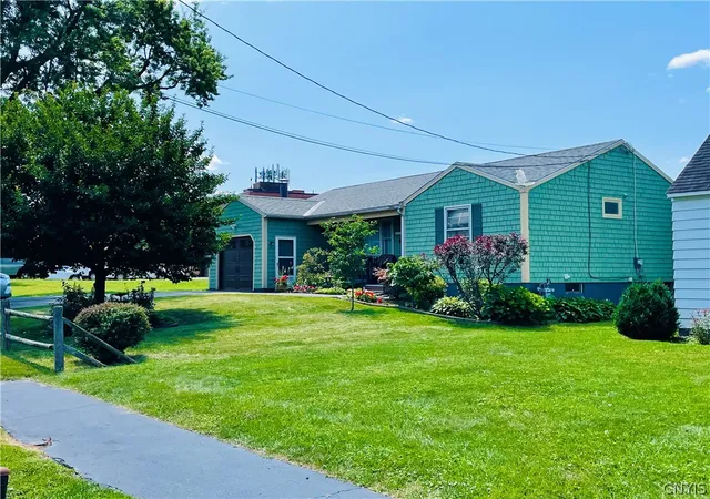 Photo 3 of Sale Pending at 223 Loma Ave, Syracuse, NY 13208 | MLS# S1702850 | Listing updated on 2026-08-06