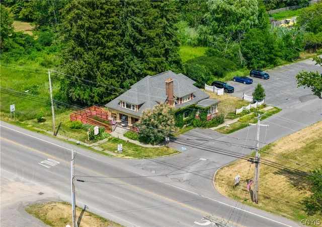 Photo 2 of Sale Pending at 9570 Brewerton Rd, Brewerton, NY 13029 | MLS# S1701028 | Listing updated on 2026-08-19