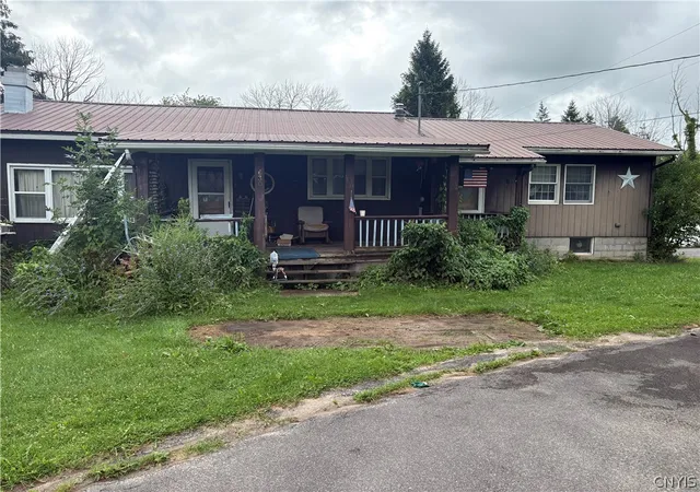 Photo 1 of Sale Pending at 630 Red School House Rd, Fulton, NY 13069 | MLS# S1703149 | Listing updated on 2026-08-18