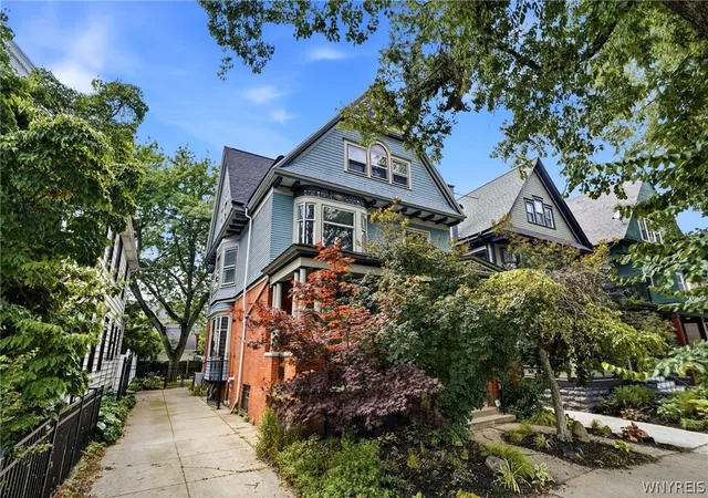 Photo 1 of Sale Pending at 96 Richmond Ave, Buffalo, NY 14222 | MLS# B1702561 | Listing updated on 2026-08-11