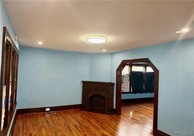 Photo 3 of Single family home for sale at 484 Dartmouth Ave, Buffalo, NY 14215 | MLS# B1703502 | Listing updated on 2026-09-13