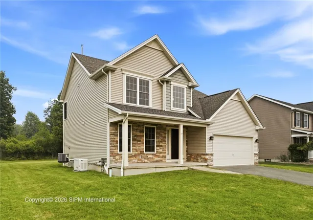 Photo 1 of Sale Pending at 39 Chancellor Ln, Buffalo, NY 14224 | MLS# R1703403 | Listing updated on 2026-08-14