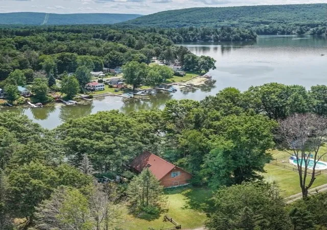 Photo 2 of Single family home for sale at 138 Vito Molinari Rd, Oneonta, NY 13820 | MLS# R1701791 | Listing updated on 2026-08-29