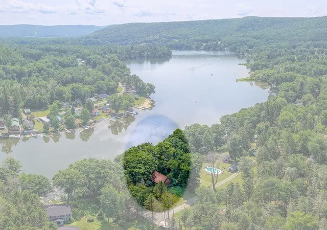 Photo 4 of Single family home for sale at 138 Vito Molinari Rd, Oneonta, NY 13820 | MLS# R1701791 | Listing updated on 2026-08-29