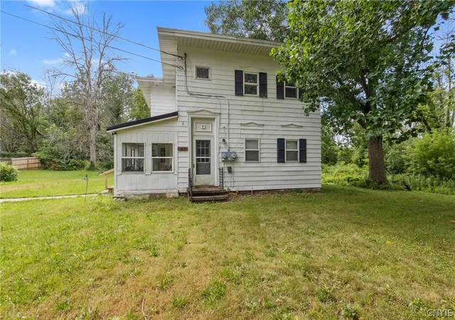 Photo 3 of Sale Pending at 47 Thompson Rd, Oswego, NY 13126 | MLS# S1699386 | Listing updated on 2026-09-05