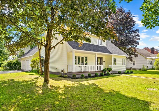 Photo 3 of Single family home for sale at 201 Maple St, Rome, NY 13440 | MLS# S1699258 | Listing updated on 2026-09-06
