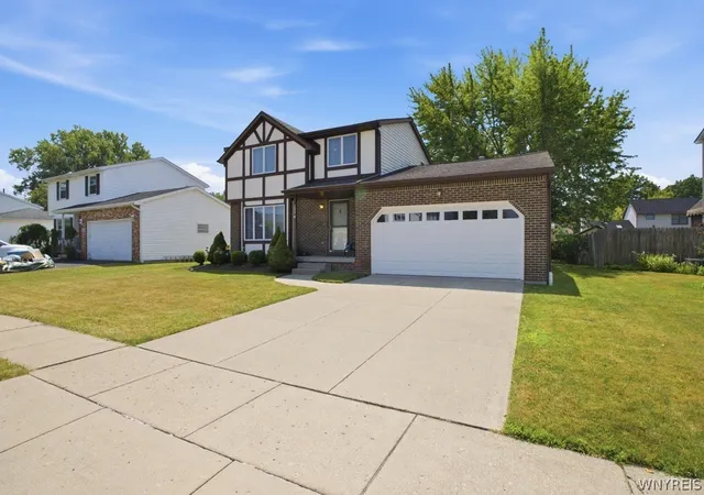 Photo 2 of Sale Pending at 222 Hillpine Rd, Buffalo, NY 14227 | MLS# B1701343 | Listing updated on 2026-08-17
