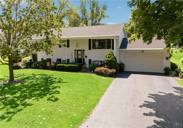 Photo 3 of Sale Pending at 305 Gordon Ave, Sherrill, NY 13461 | MLS# S1703345 | Listing updated on 2026-09-09