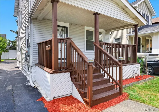 Photo 3 of Single family home for sale at 22 Comstock Ave, Buffalo, NY 14215 | MLS# B1703344 | Listing updated on 2026-08-16