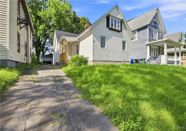 Photo 3 of Single family home for sale at 78 Ave B, Rochester, NY 14621 | MLS# S1703511 | Listing updated on 2026-09-15