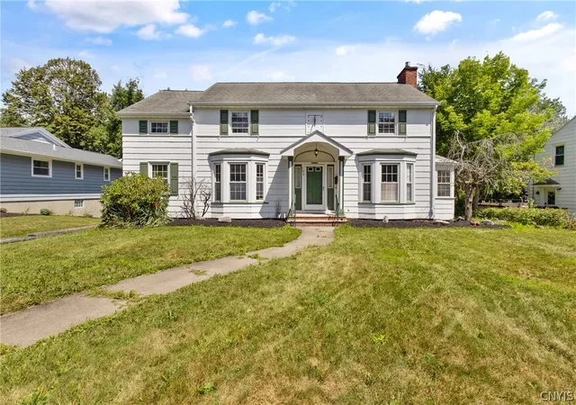 Photo 1 of Single family home for sale at 105 Bradford Pkwy, Syracuse, NY 13224 | MLS# S1703687 | Listing updated on 2026-09-14